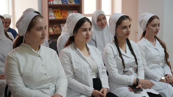 Беседа для родителей к Международному дню защиты детей «Здоровье матери и ребенка»