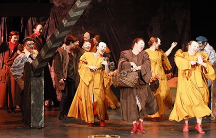 Чума на оба ваши дома!