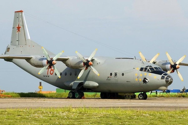 Тематическая беседа «Транспортный самолет АН-12»