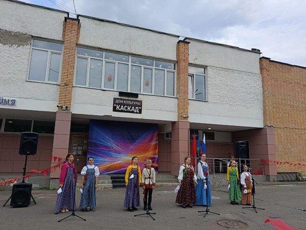 Праздничный концерт ко Дню России «Россия-звучит гордо»