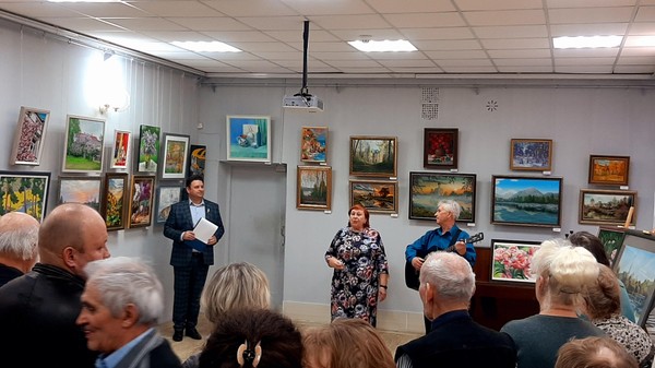 Музыкальная программа «С любовью о любви»