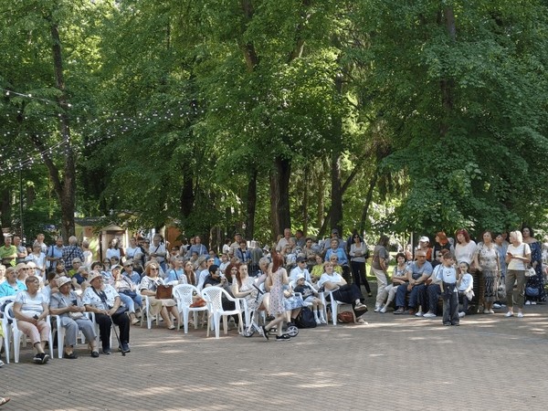 Музыкальное лето в парке