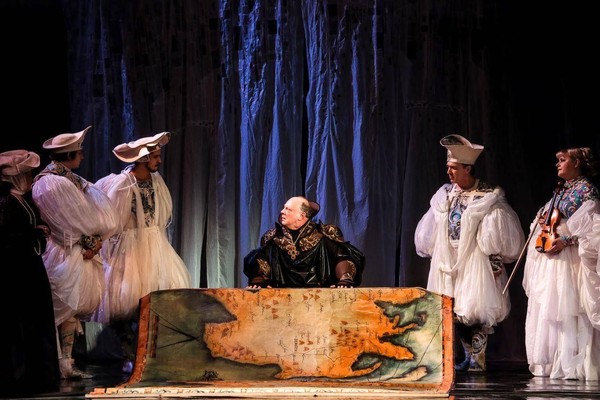 Спектакль «Королевские игры»