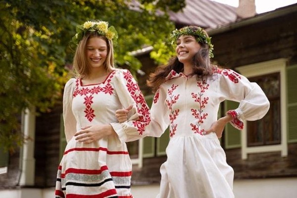 Этнопутешествие «Симфония нарядов»