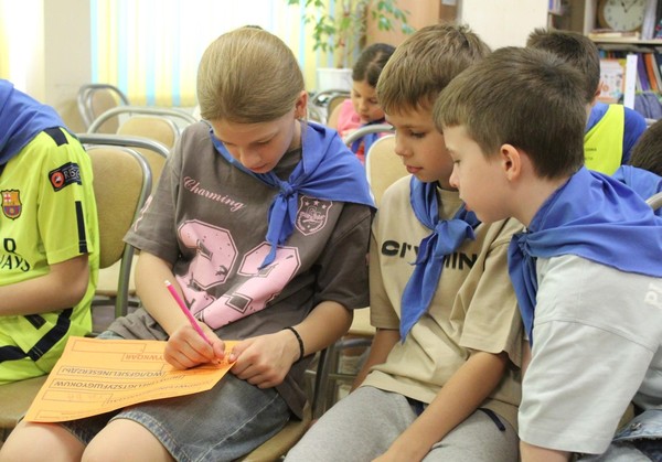«Звездный час: Путешествие в космос». Познавательная программа о космосе и космонавтах