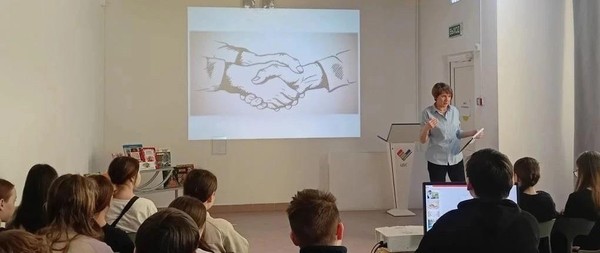 Этно-путешествие «В гостях у друзей»