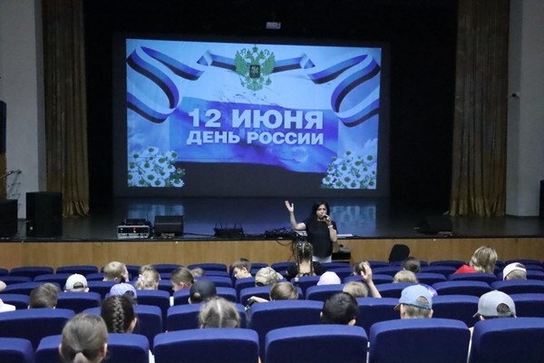 Кино-утренник «Давайте жить дружно!»