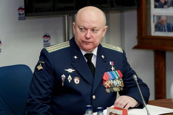 Тематическая беседа «Герой РФ А. Л. Красов»
