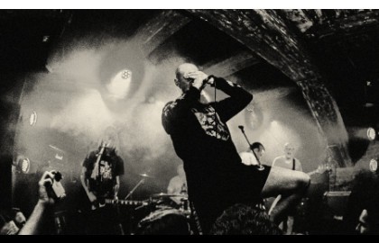 Pale Hands w/ north migration, псевдошея