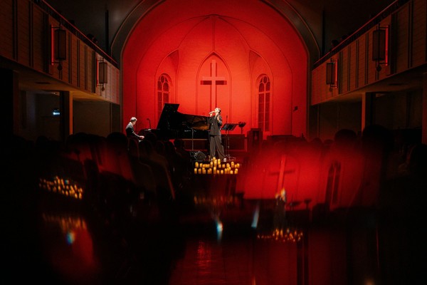 Adele. Джазовый трибьют при свечах в старинном соборе