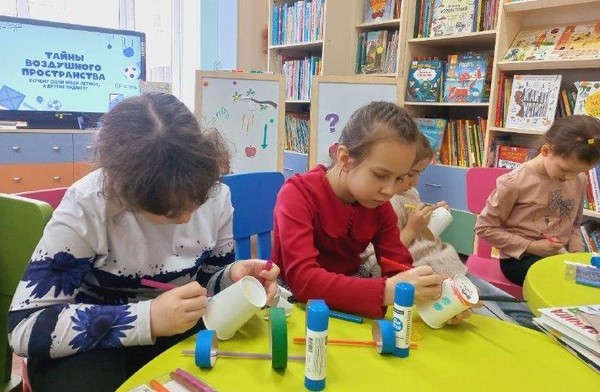 Познавательная беседа «Архитекторы живой природы: кто строит самые умные дома?»