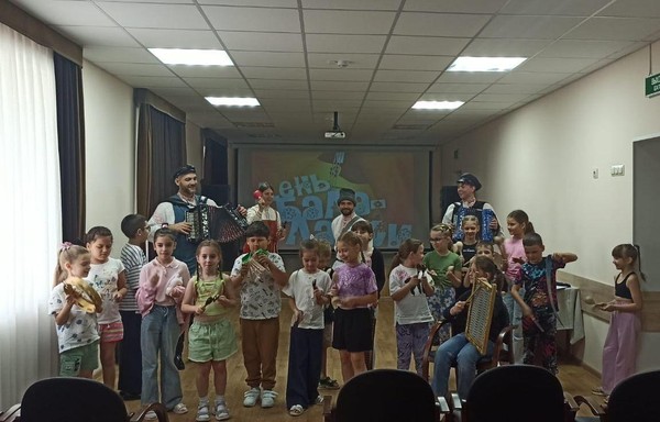 Этно-мероприятие «Балалайку в руки возьму»