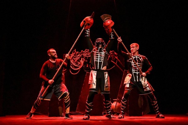 Спектакль «Игра в Геракла»