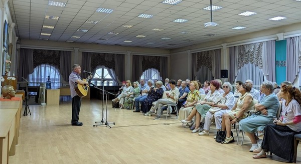 Концерт «Он не вернулся из боя»