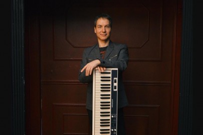 Евгений Абрамов и проект «Сахра» (Sakhra) — Джаз, этника