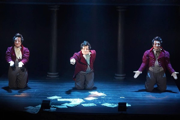 Спектакль «Мертвые души»