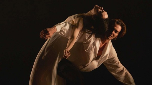 До поезда осталось