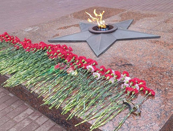 «По военной дороге…»