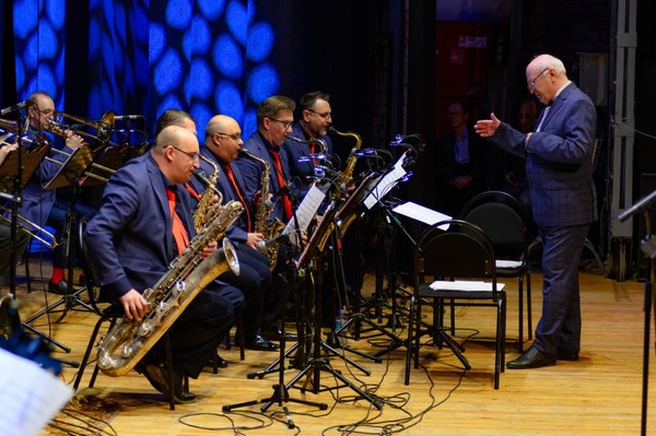 Концерт «Мультиинструменталист Квентин Мур и Джаз-оркестр»