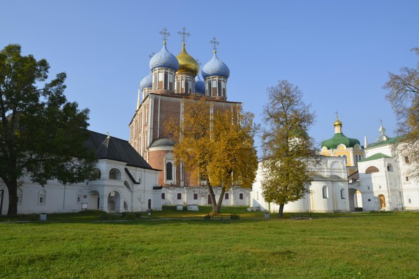 Экскурсия «Архитектурный ансамбль Рязанского кремля»