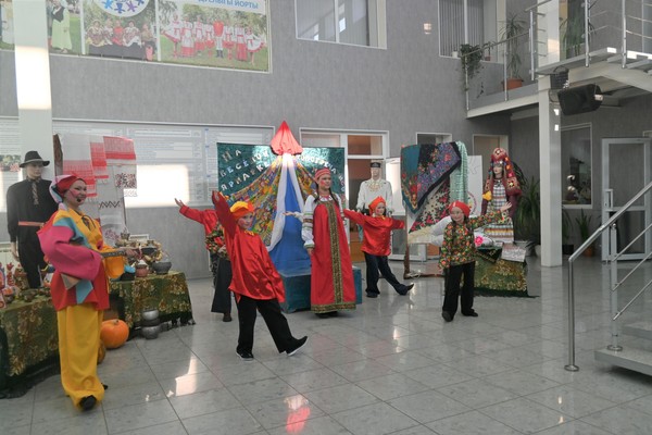 Познавательная экскурсия «Бесценные сокровища национальной культуры»