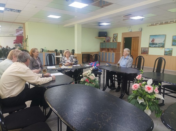 «Школа здоровья» тематическая программа для пожилых людей