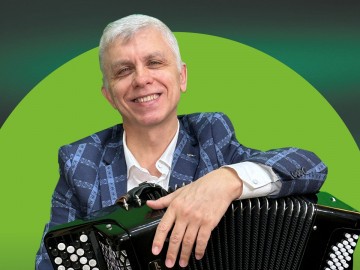 Баянист Сергей Быков