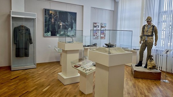 Выставка «Защитники родины. Вчера и сегодня»
