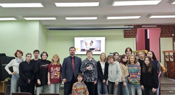Цикл лекций «Народный университет»