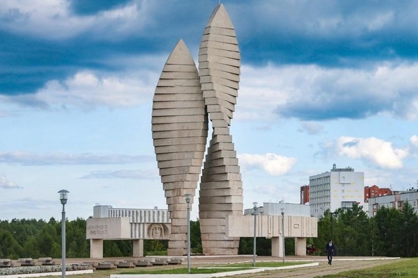 Интеллектуальная игра «Знатоки города»