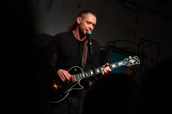 Михаил Елизаров