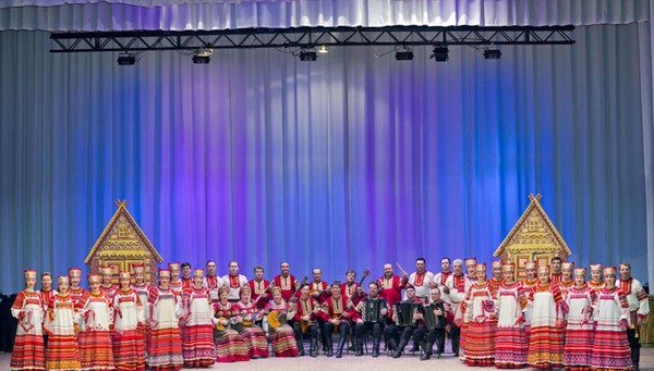 Трансляция концерта Рязанского русского народного хора имени Е. Попова