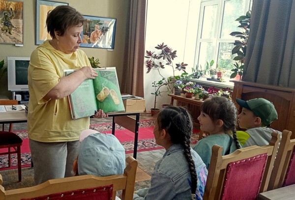 Книжные сокровища лета