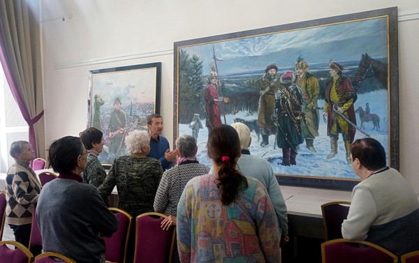Библиотека открывает двери