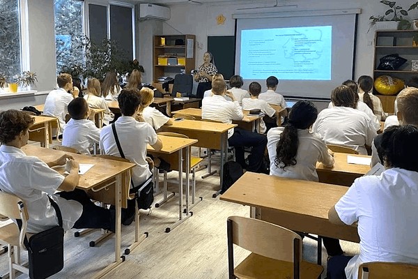 Информационный час «Пушкинская карта. Все, что нужно знать»