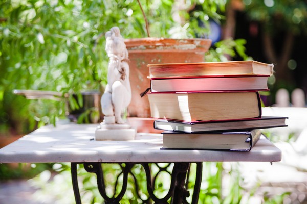 Выставка «В море книг»