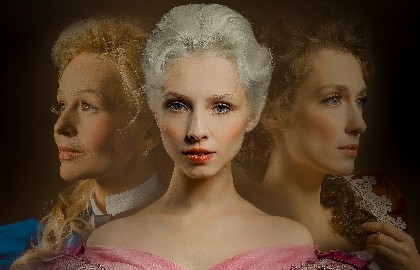 Анна на шее