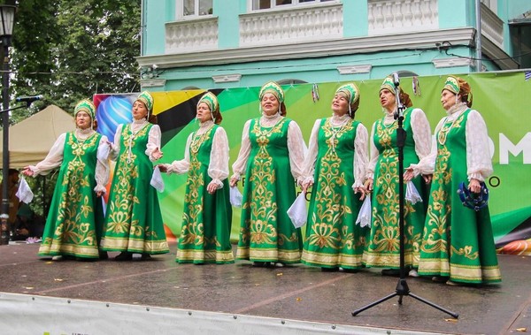 Троицын день праздник русской берёзки обрядовое фольклорное развлечение