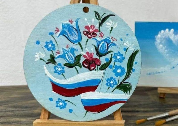 Мастер-класс по росписи холстов на магните «Люблю Россию»