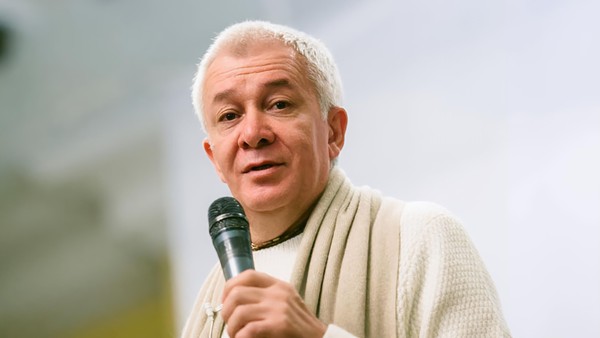 Быть собой. Александр Хакимов