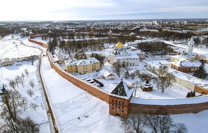 Новогодние сокровища двух городов: Валдай и Великий Новгород