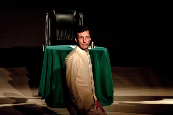 Спектакль «Спасти камер-юнкера Пушкина»