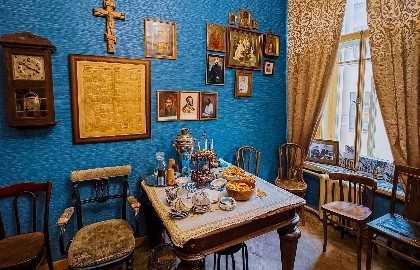 Дом Распутина: мистика, история и чаепитие в синем кабинете