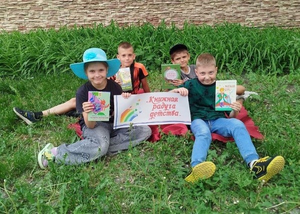 «Познавательно и развлекательно»: литературно-творческая разминка