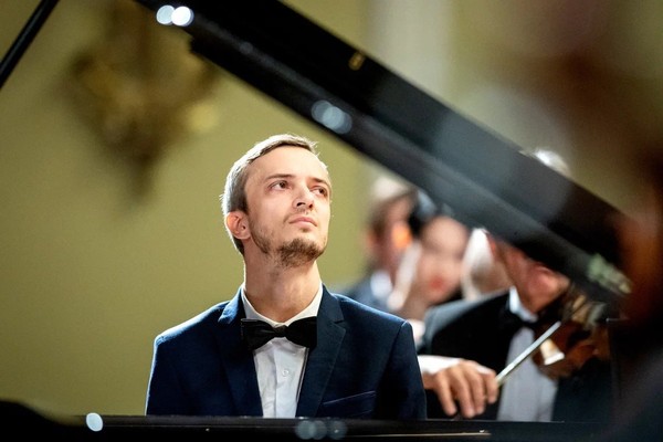Александр Лубянцев