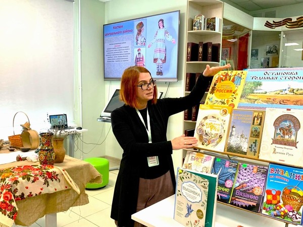 Выставка-знакомство «Мир русской народной культуры»