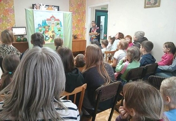 Познавательная программа «В кругу семьи и книг»