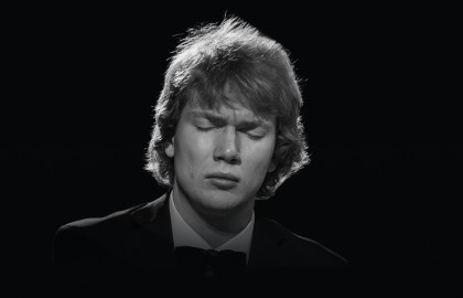 Иван Бессонов пианист и дирижёр. Бах, Моцарт