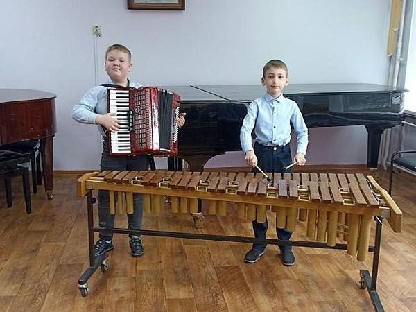 Виртуальная выставка «Музыкальный дивертисмент»