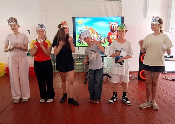 Познавательно-игровая программа «Многоликая Россия»